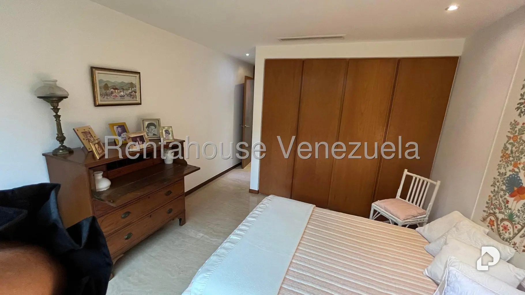 Apartamento en Los Chorros, Caracas – 26