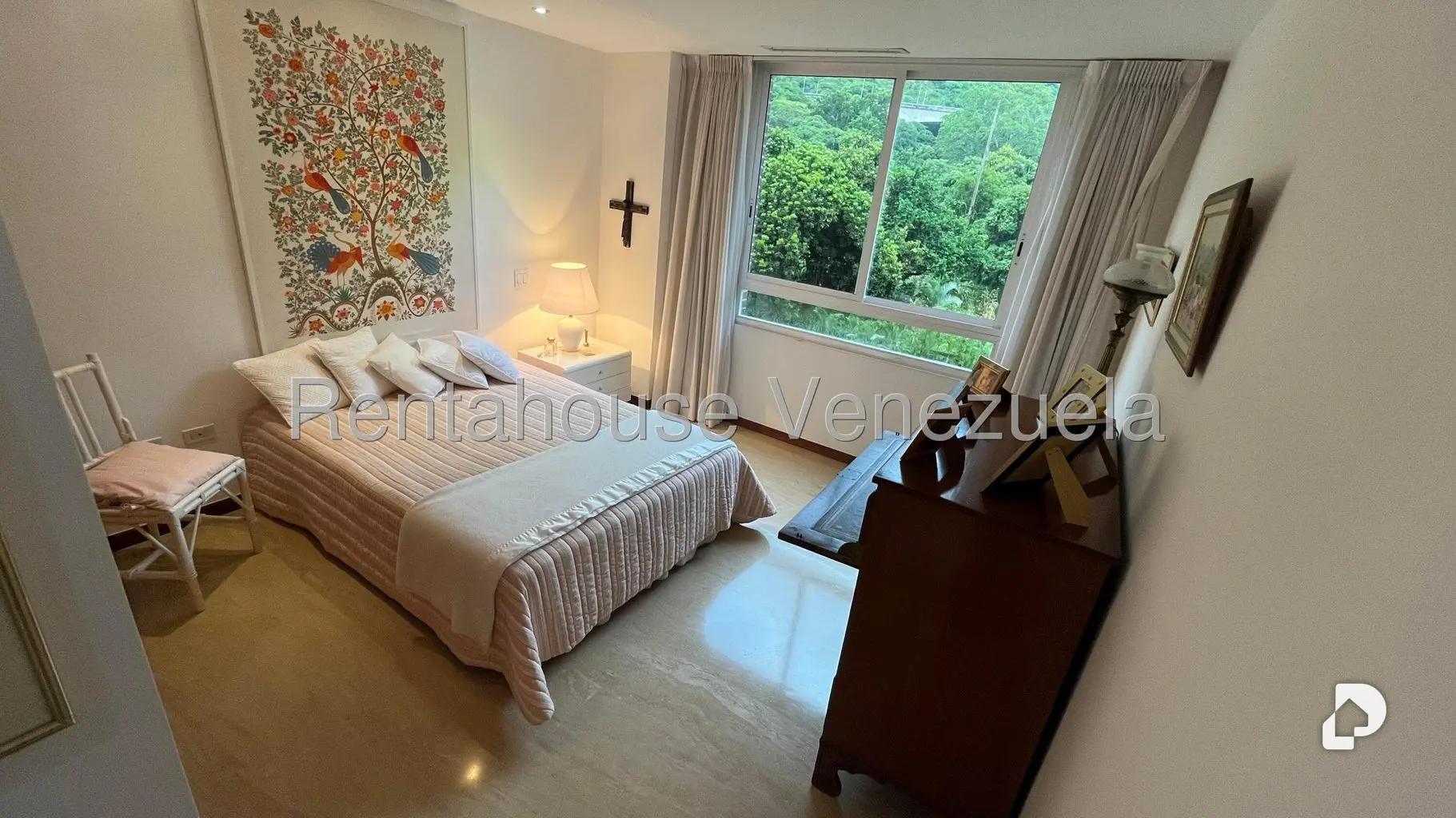 Apartamento en Los Chorros, Caracas – 25