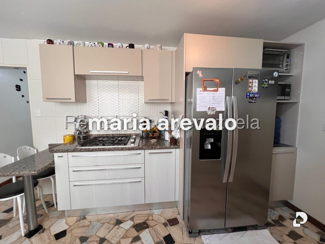 Apartamento en La Boyera, Caracas – 8