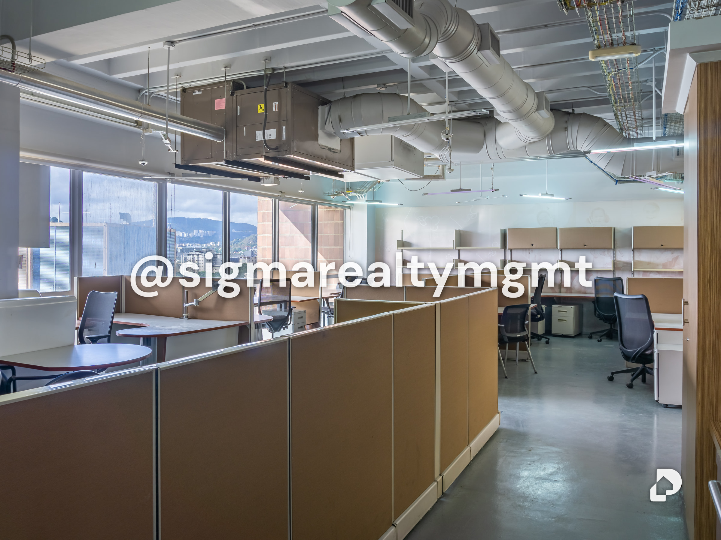 Oficina en Los Palos Grandes, Caracas – 6