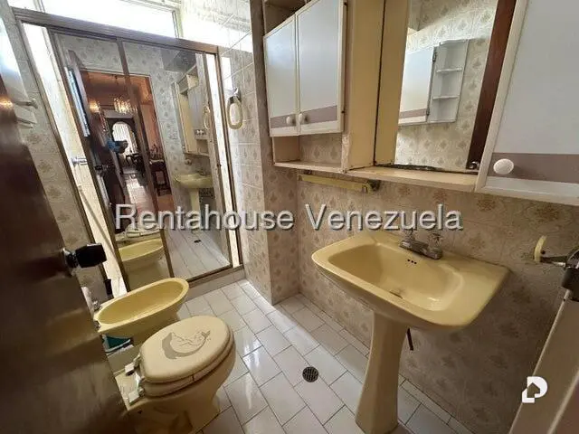 Apartamento en El Paraíso, Caracas – 20