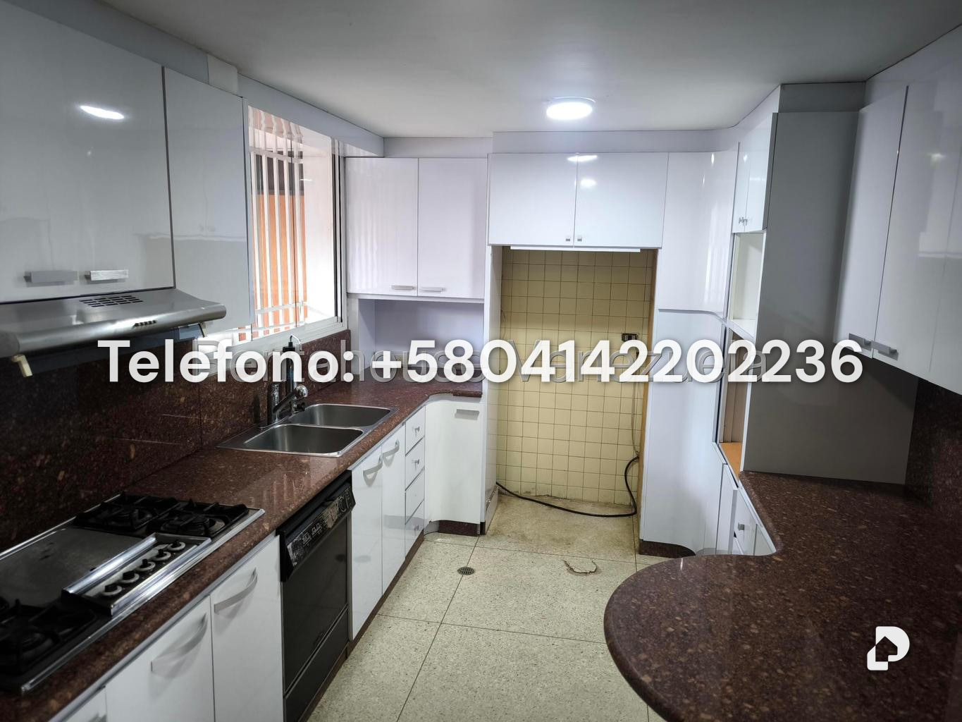 Casa en Cumbres de Curumo, Caracas – 20