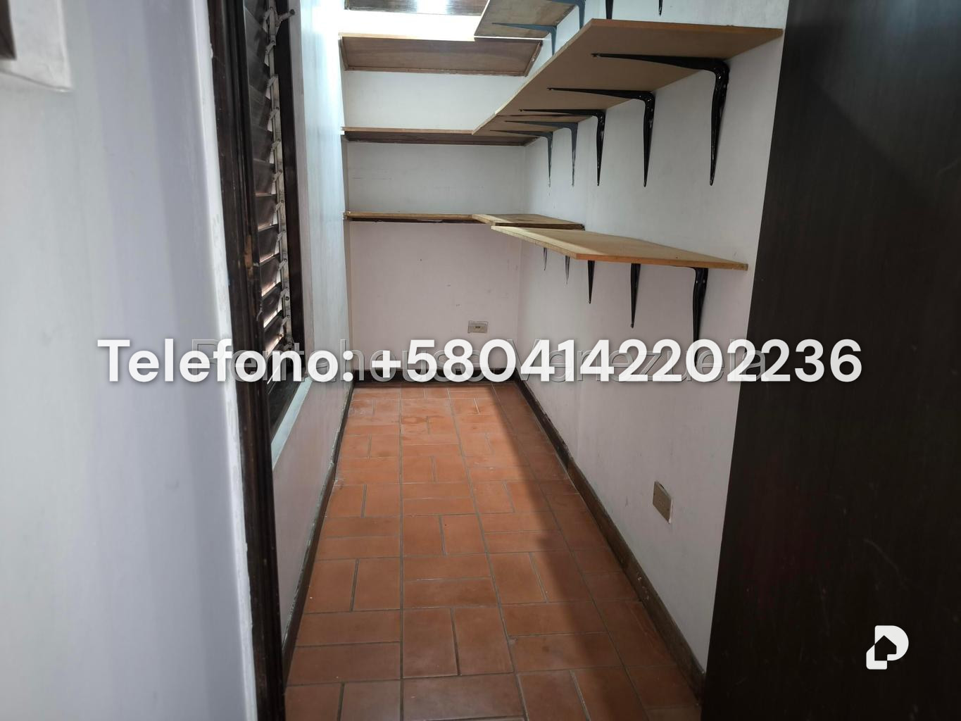 Casa en Cumbres de Curumo, Caracas – 38