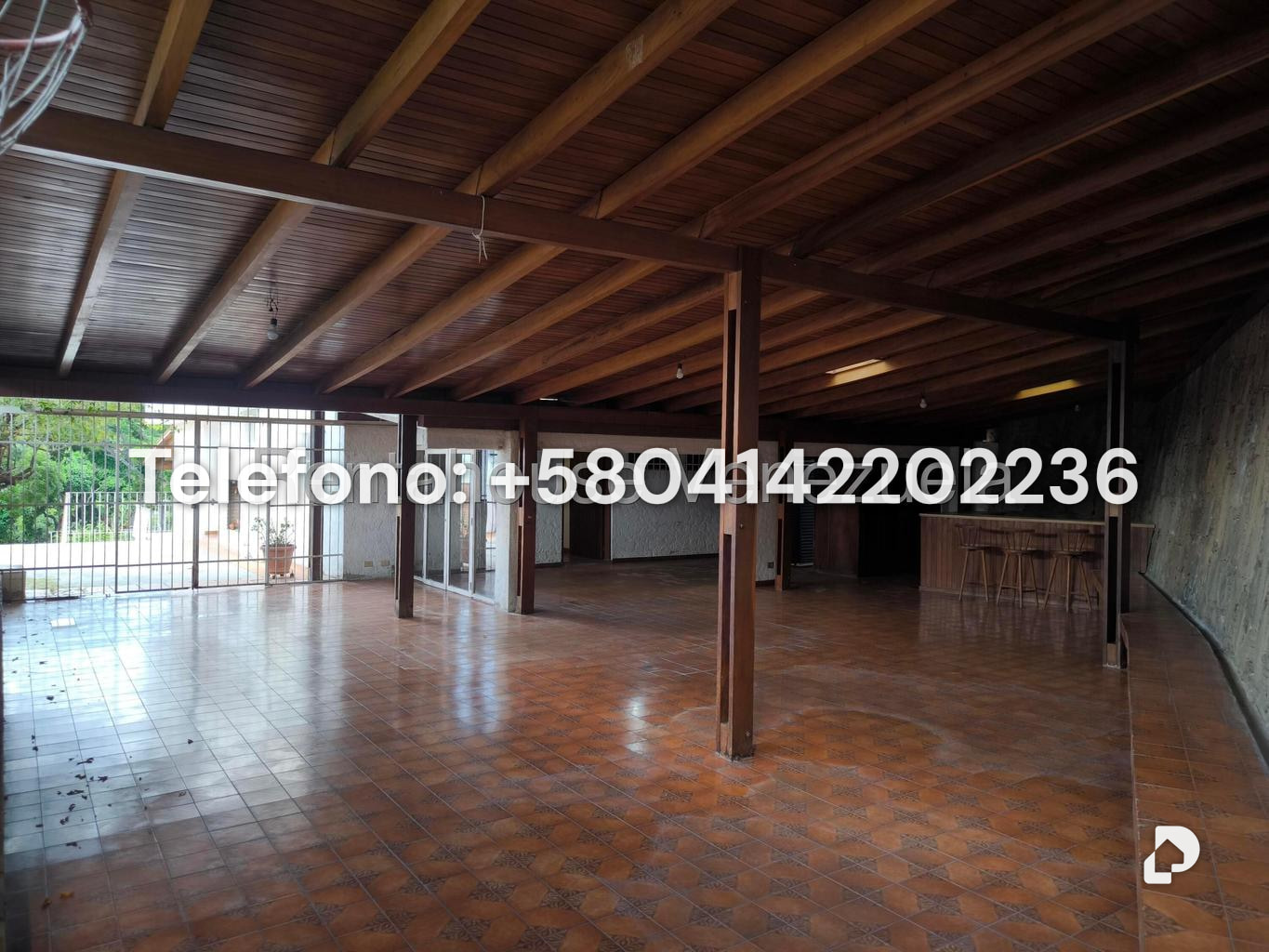 Casa en Cumbres de Curumo, Caracas – 29