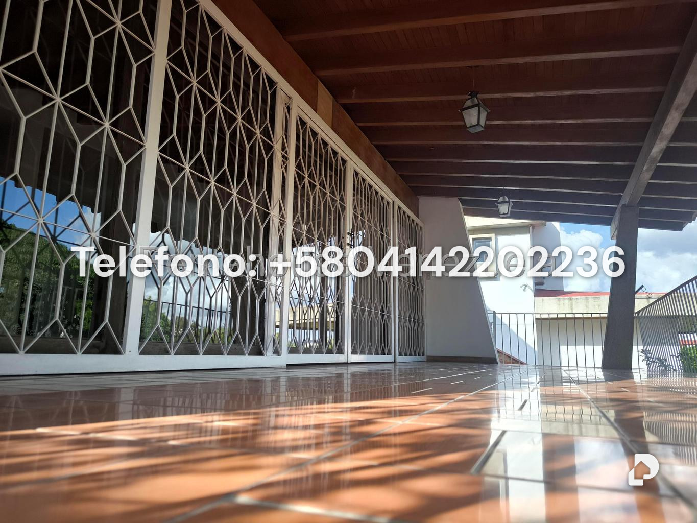 Casa en Cumbres de Curumo, Caracas – 63