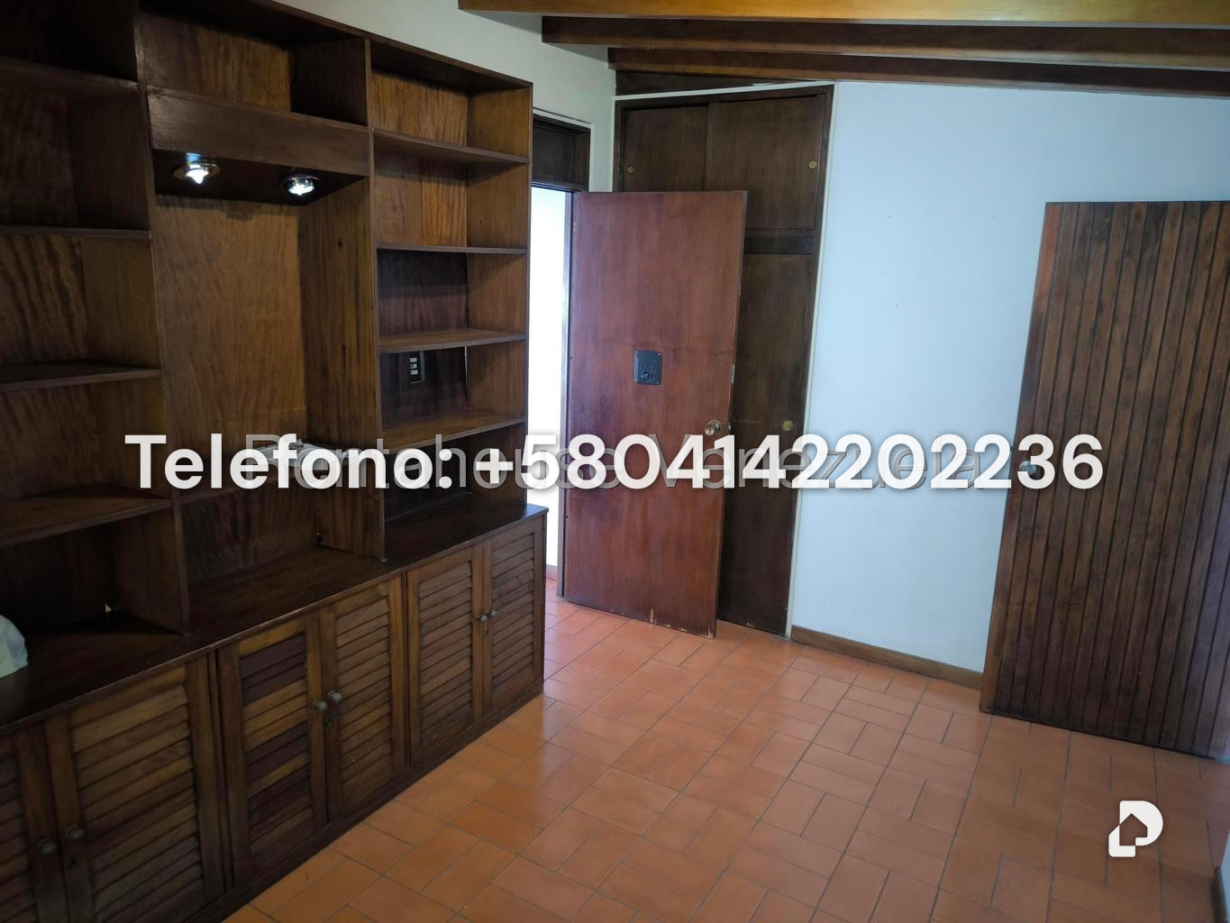 Casa en Cumbres de Curumo, Caracas – 26