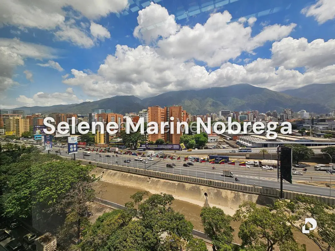 Office in Las Mercedes, Caracas – 17