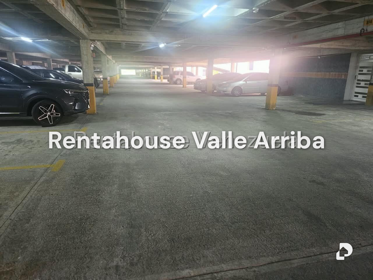 Apartamento en Colinas de La Tahona, Caracas