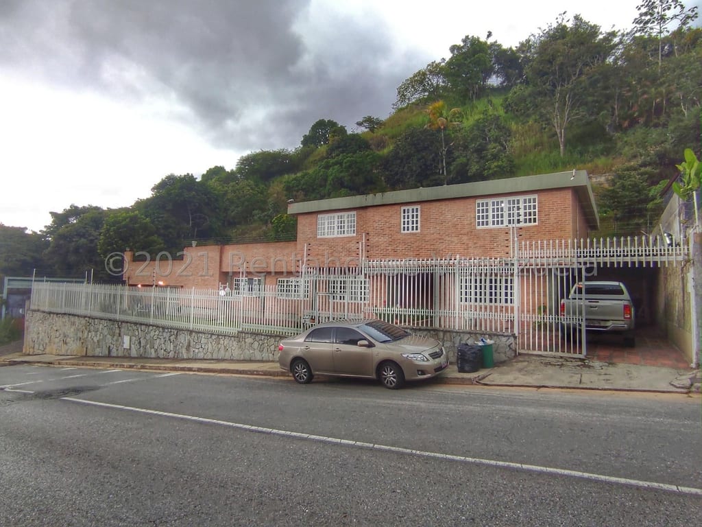 Casa en Santa Paula, Caracas - 1