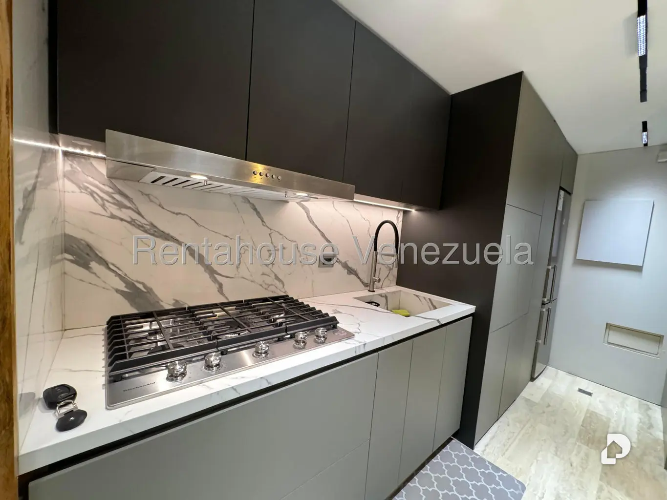 Apartamento en Campo Alegre, Caracas – 15