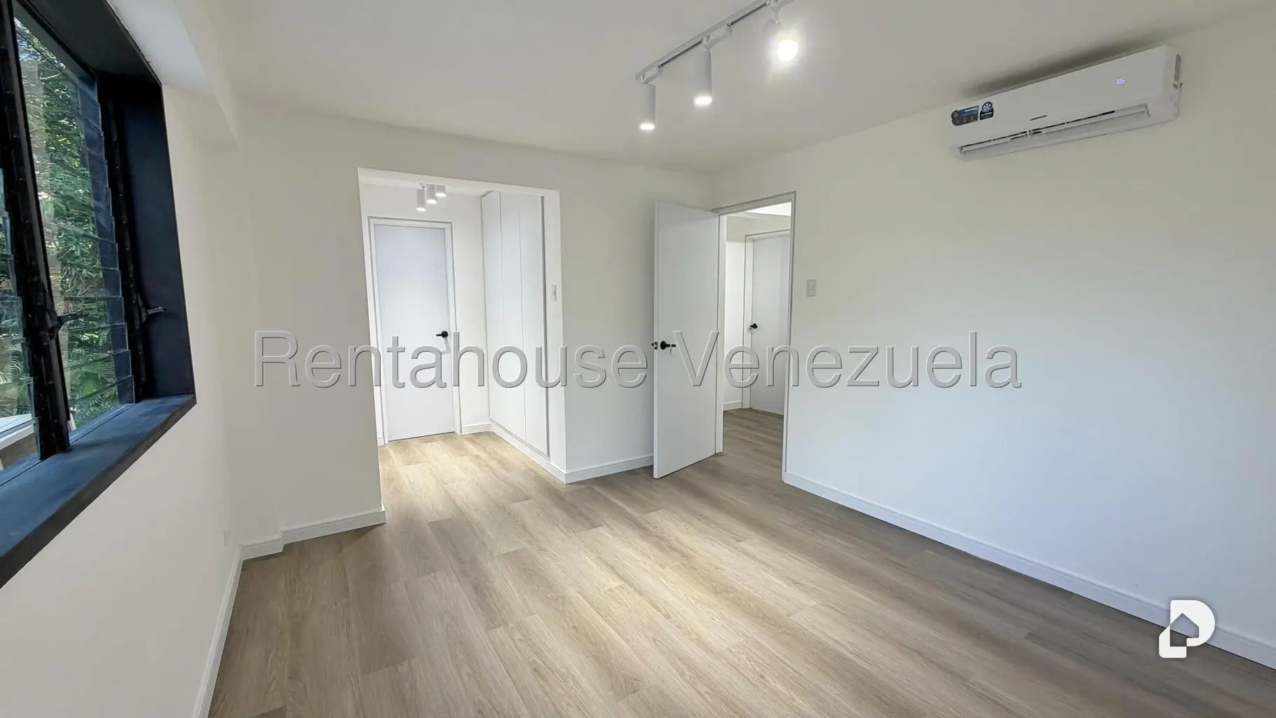 Apartamento en Cerro Verde, Caracas – 14