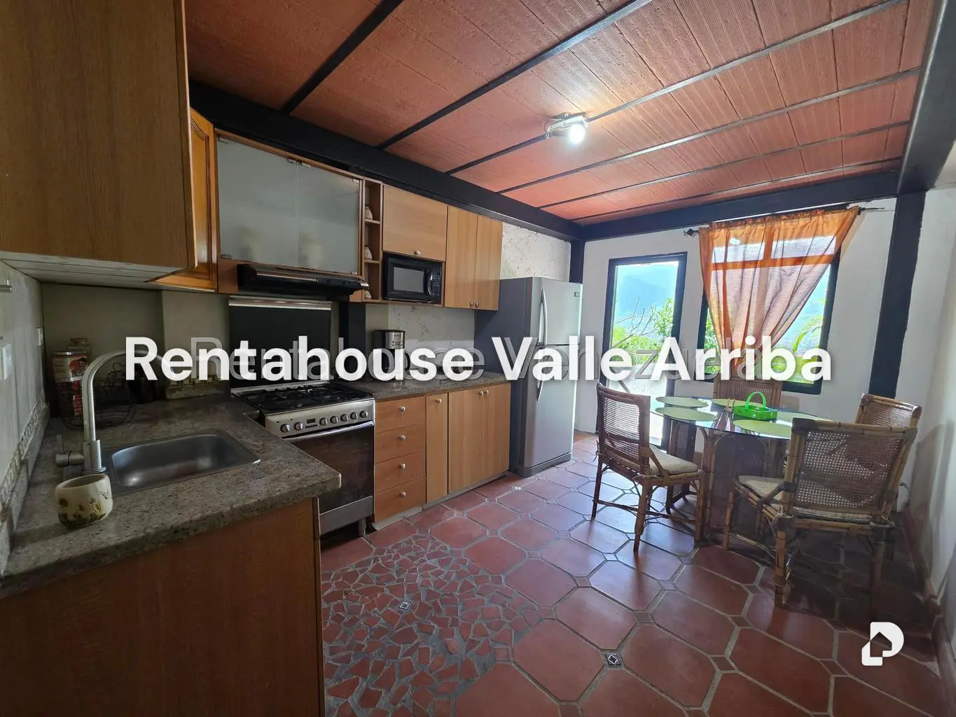 Townhouse en El Cafetal, Caracas – 3