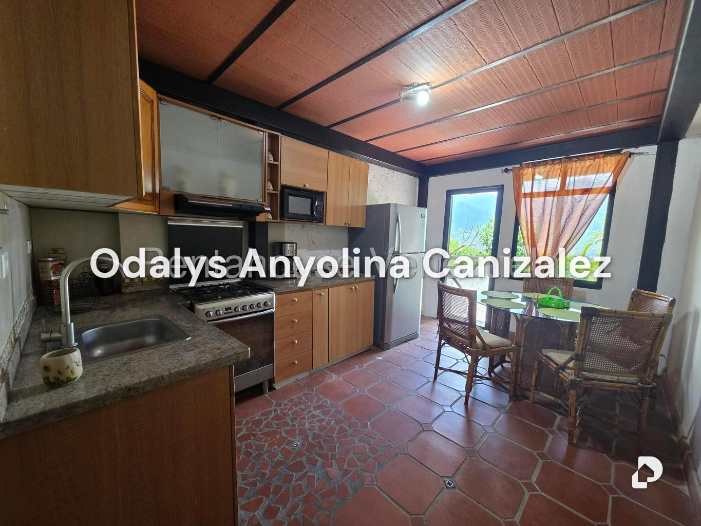 Townhouse en El Cafetal, Caracas – 3