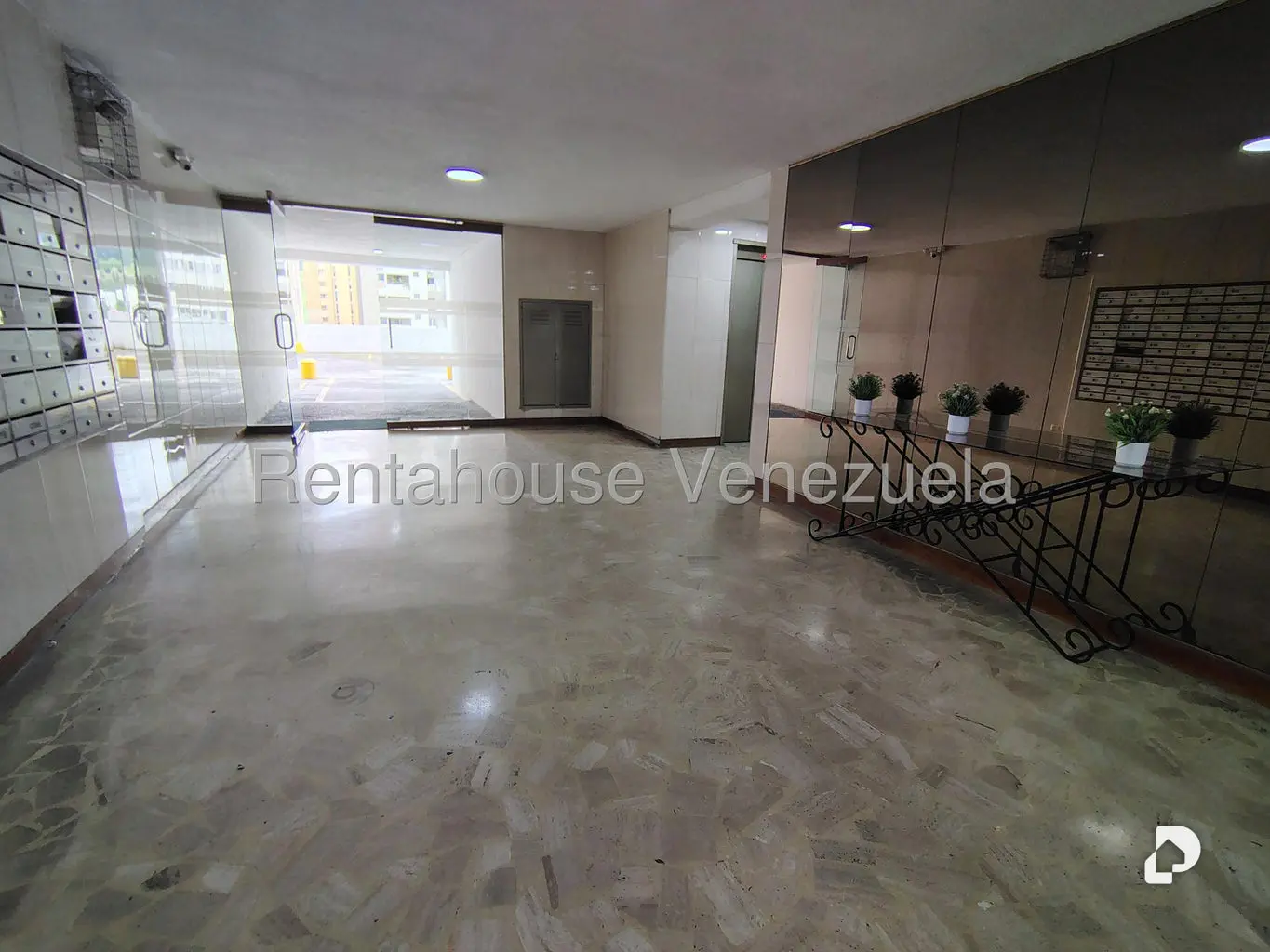 Apartamento en Guaicay, Caracas – 2