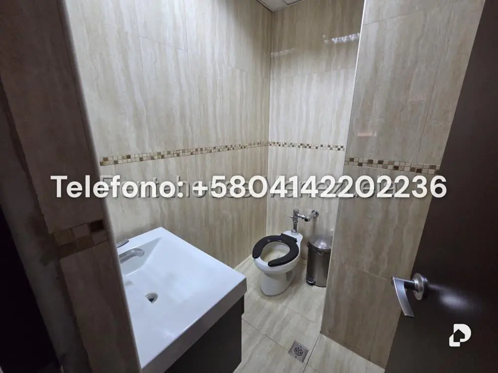 Oficina en Los Dos Caminos, Caracas – 21