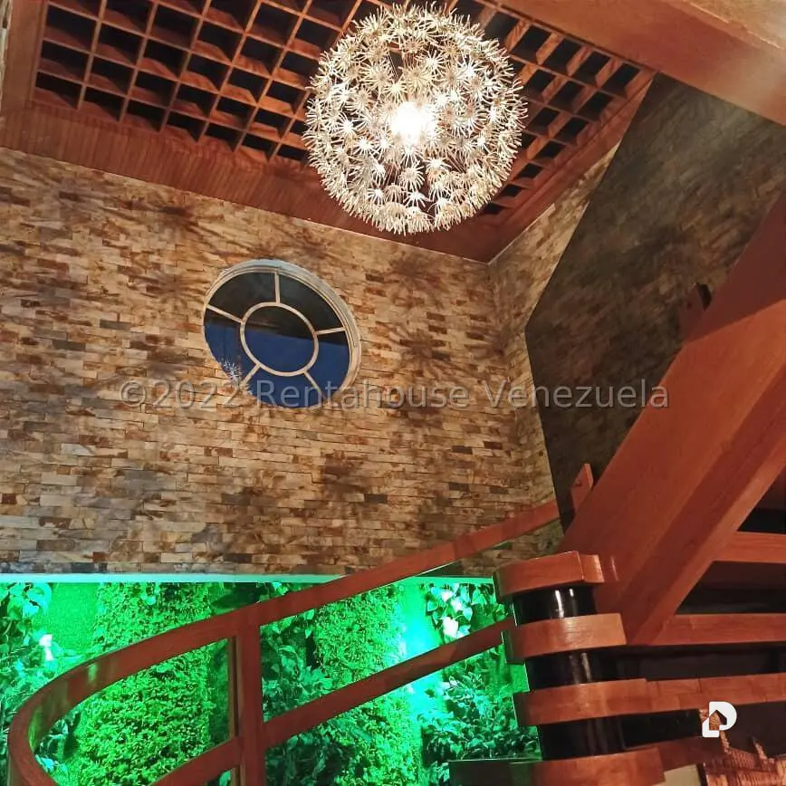 Apartamento en La Florida, Caracas – 17