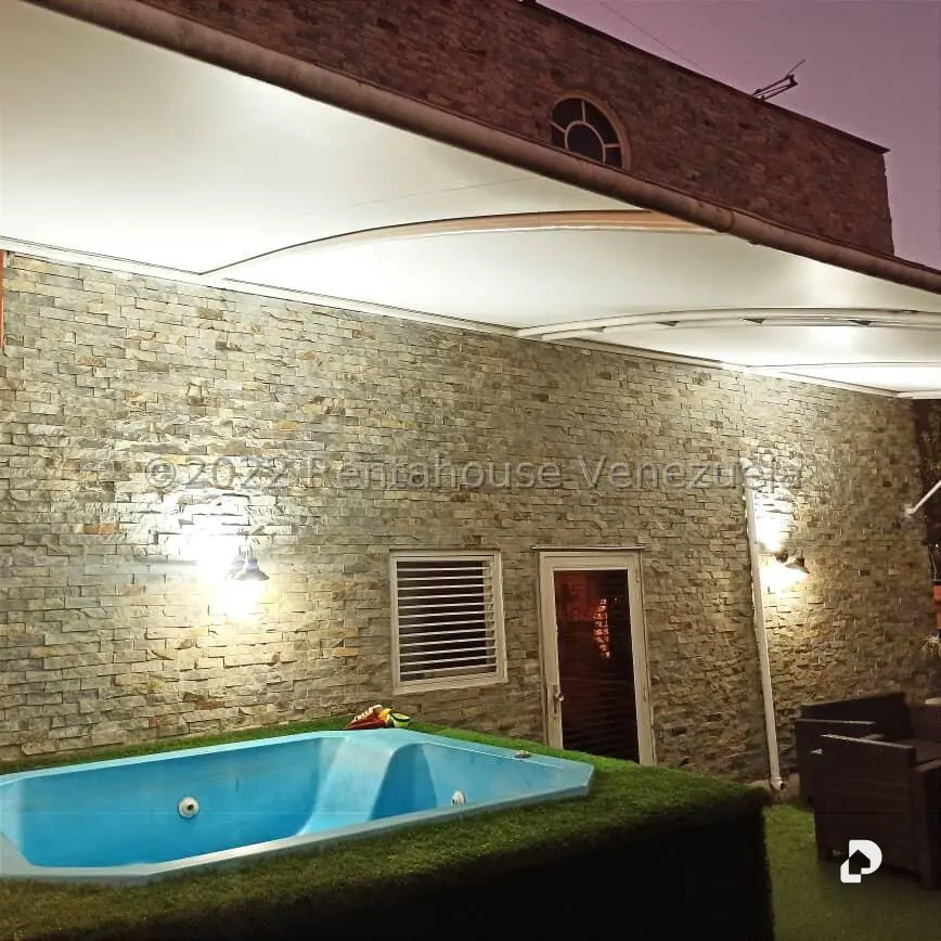 Apartamento en La Florida, Caracas – 20
