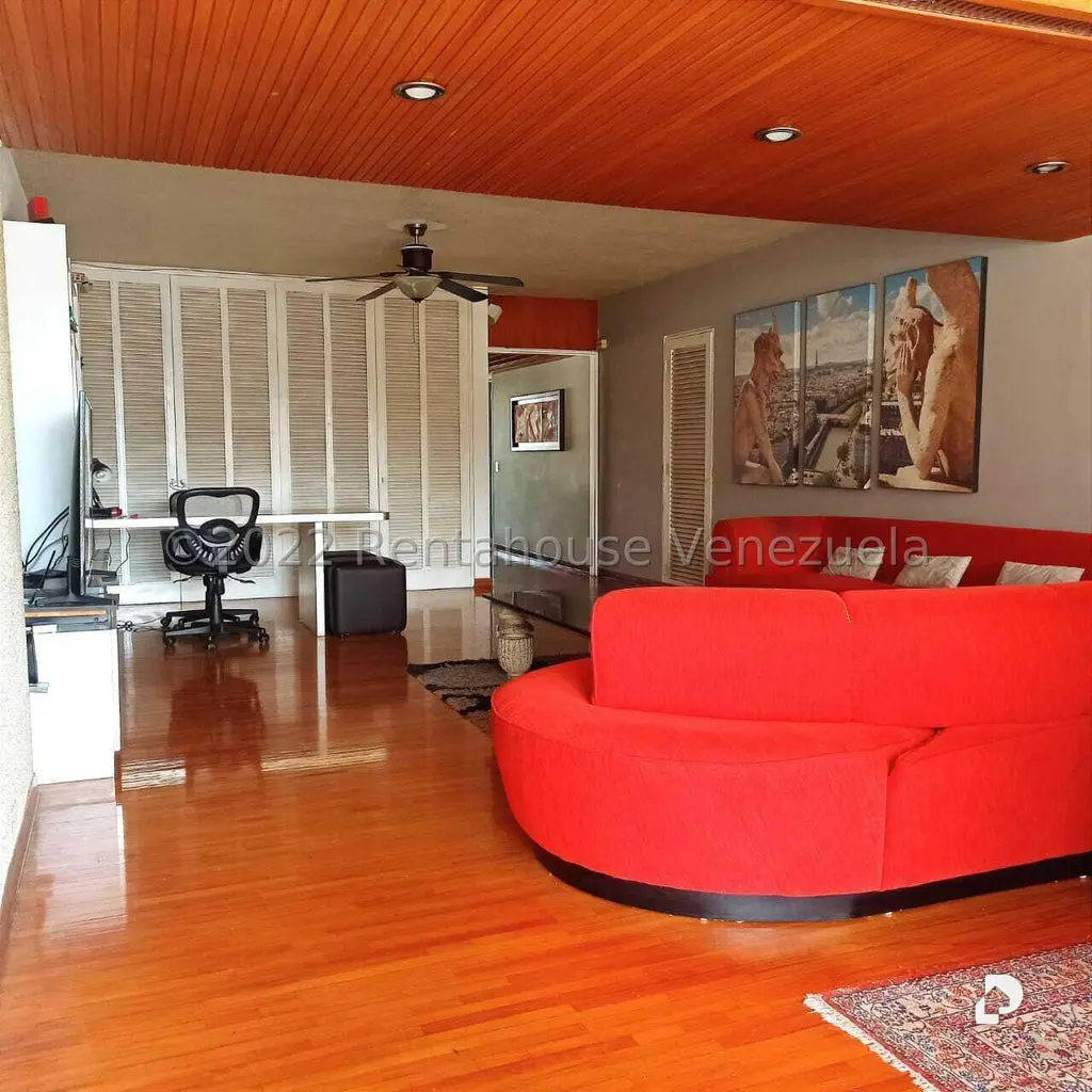 Apartamento en La Florida, Caracas – 19