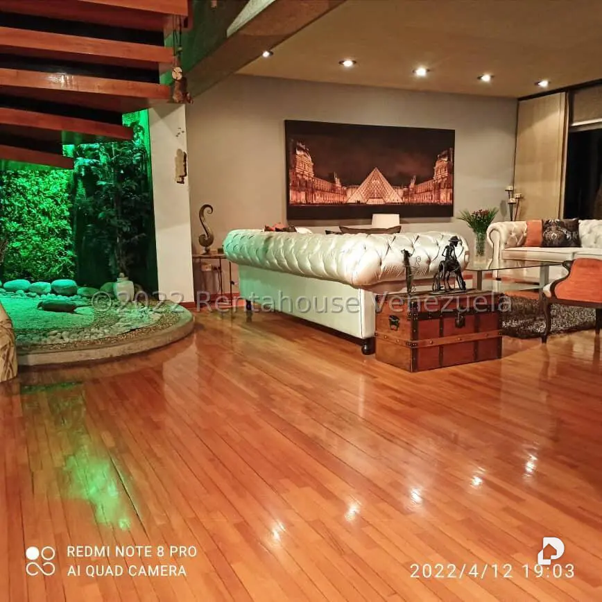 Apartamento en La Florida, Caracas – 16