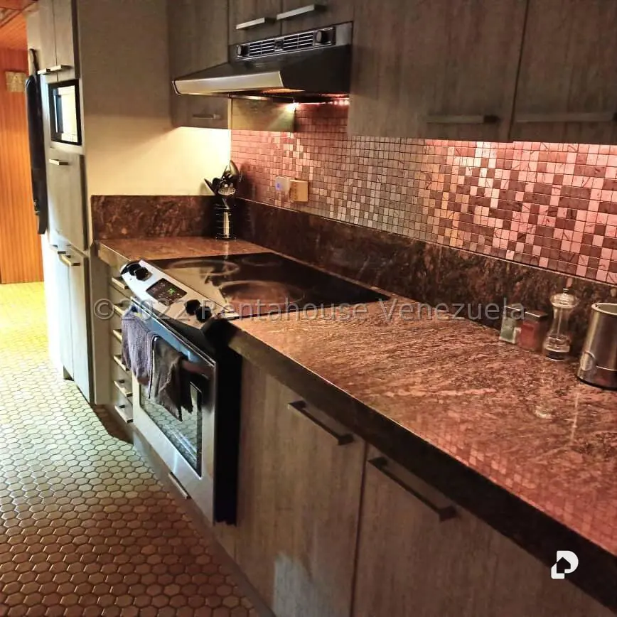 Apartamento en La Florida, Caracas – 4