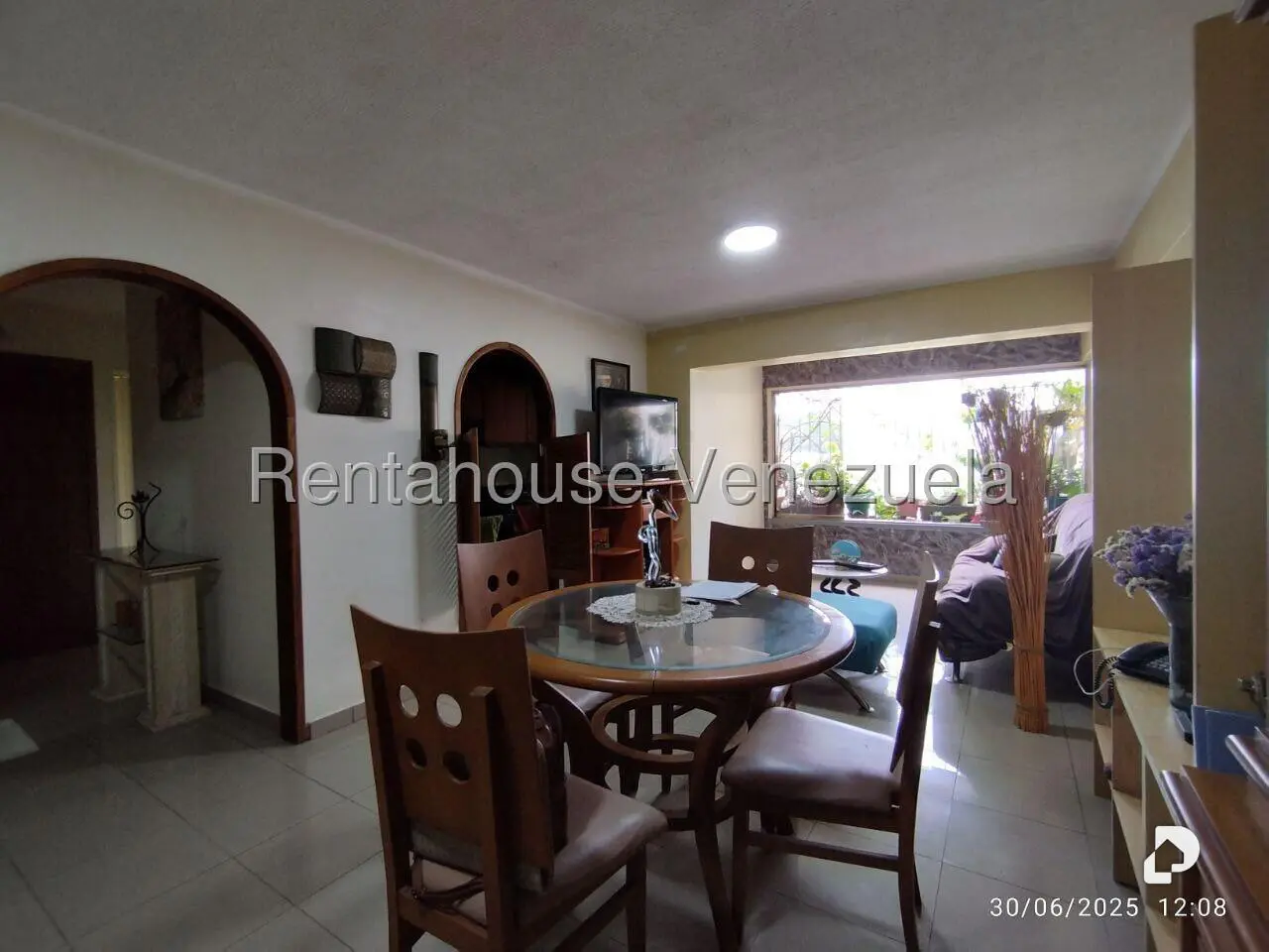 Apartamento en El Paraíso, Caracas – 22