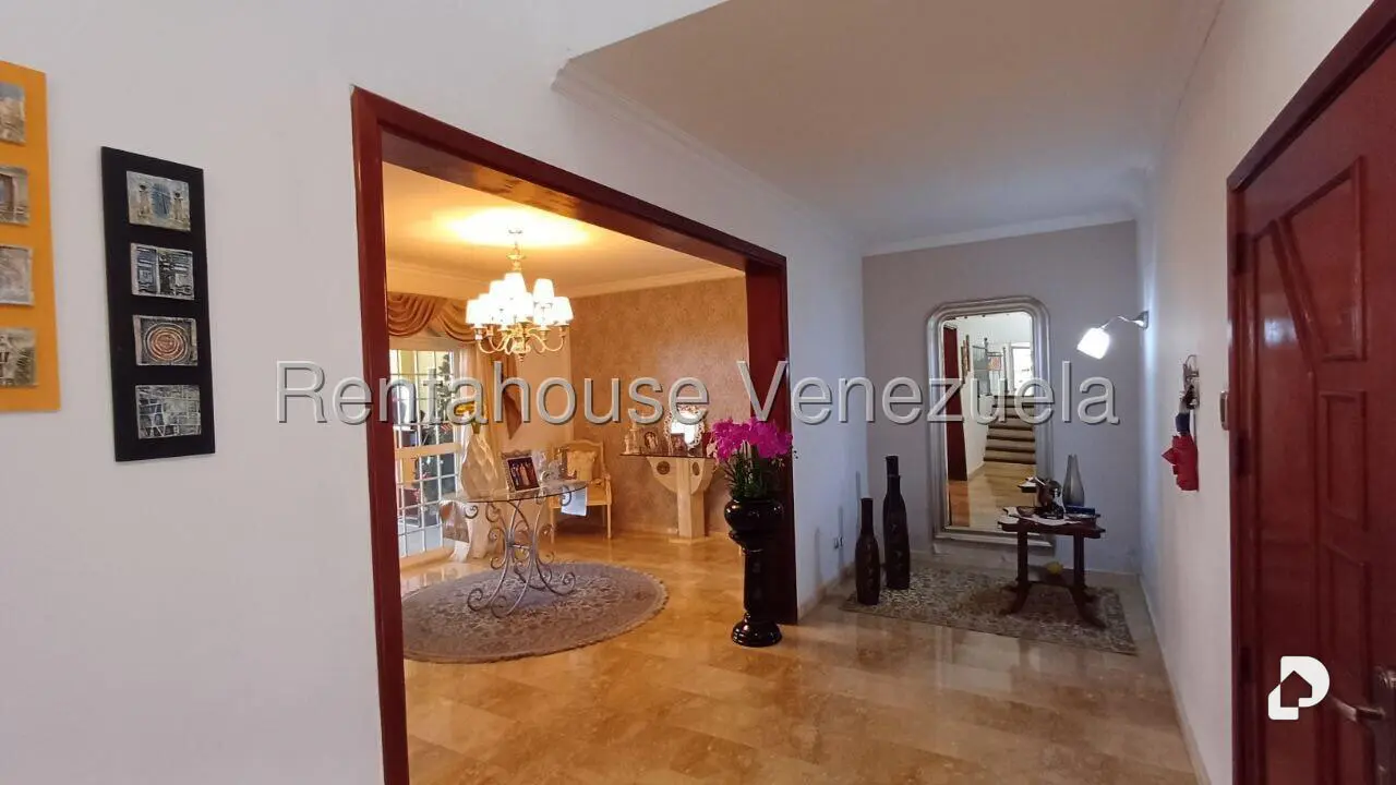 Casa en Prados del Este, Caracas – 3