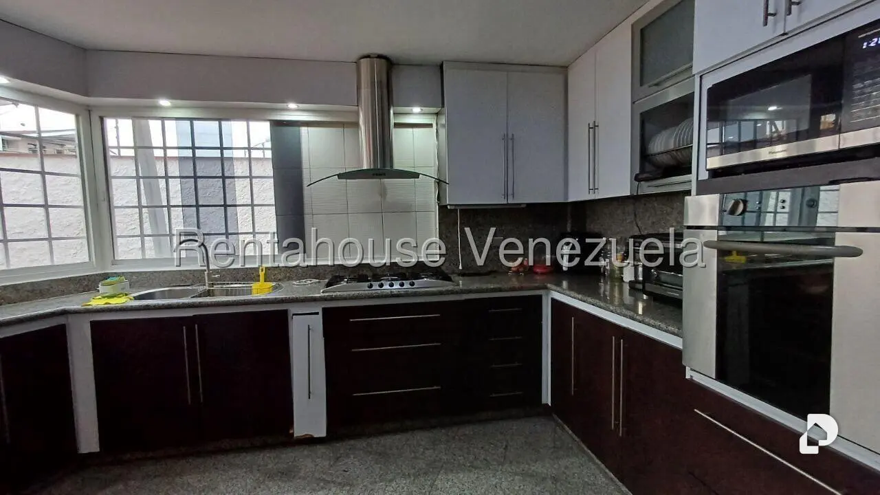 Casa en Prados del Este, Caracas – 10