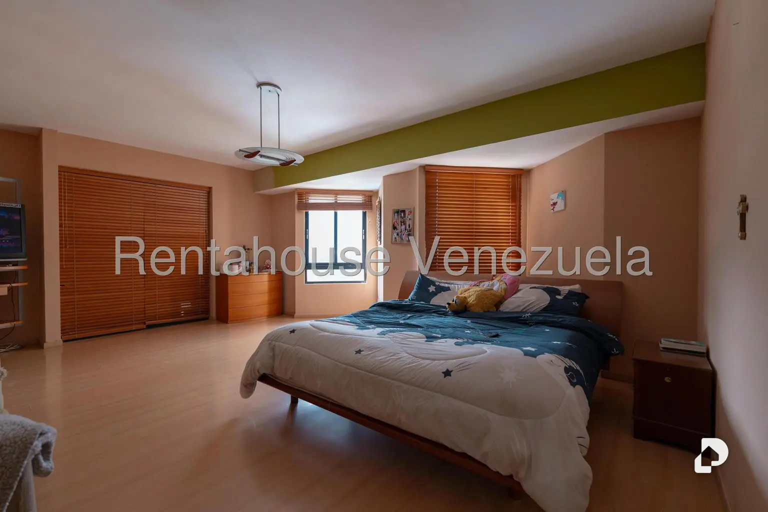 Apartamento en Lomas de Las Mercedes, Caracas – 28
