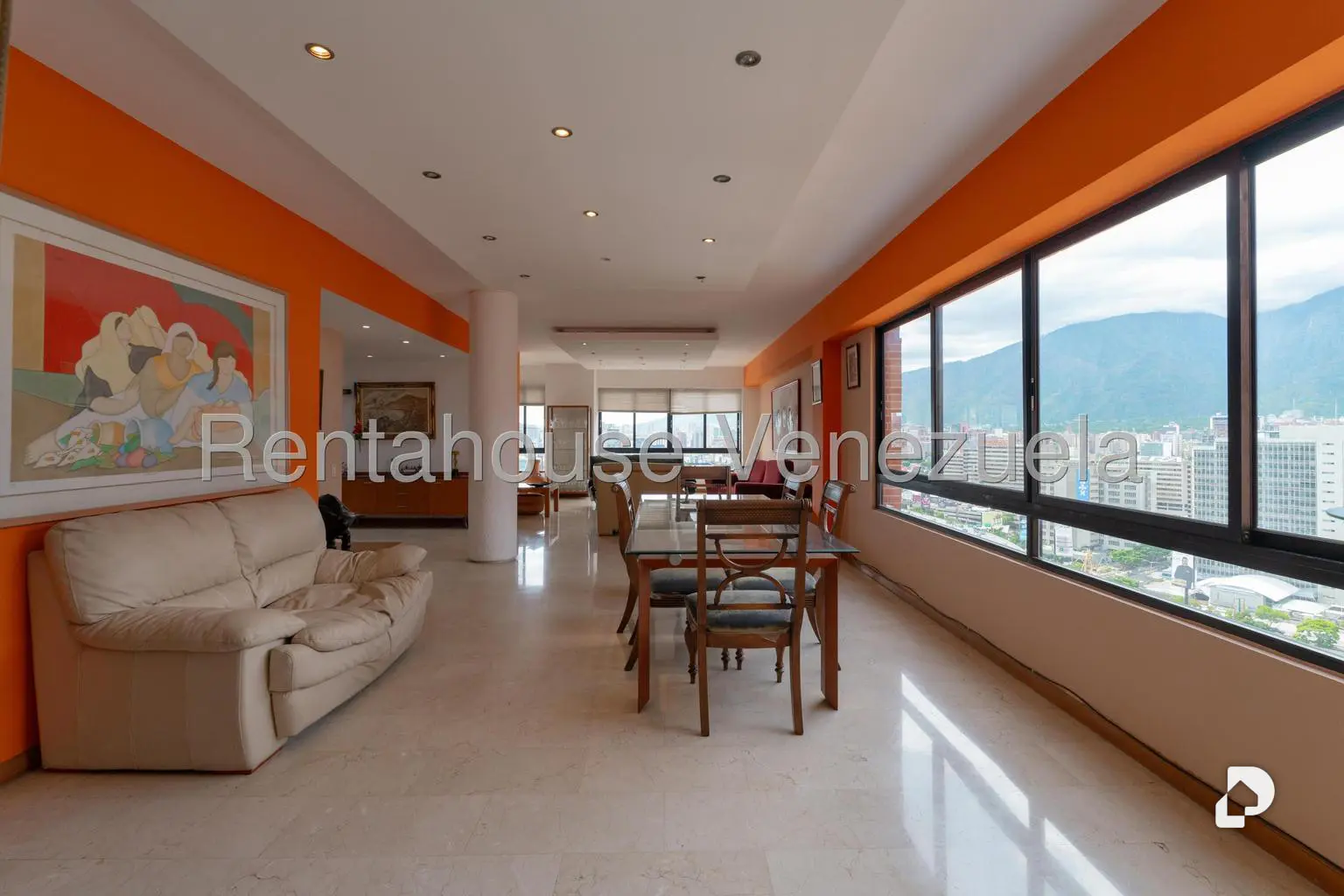 Apartamento en Lomas de Las Mercedes, Caracas – 11