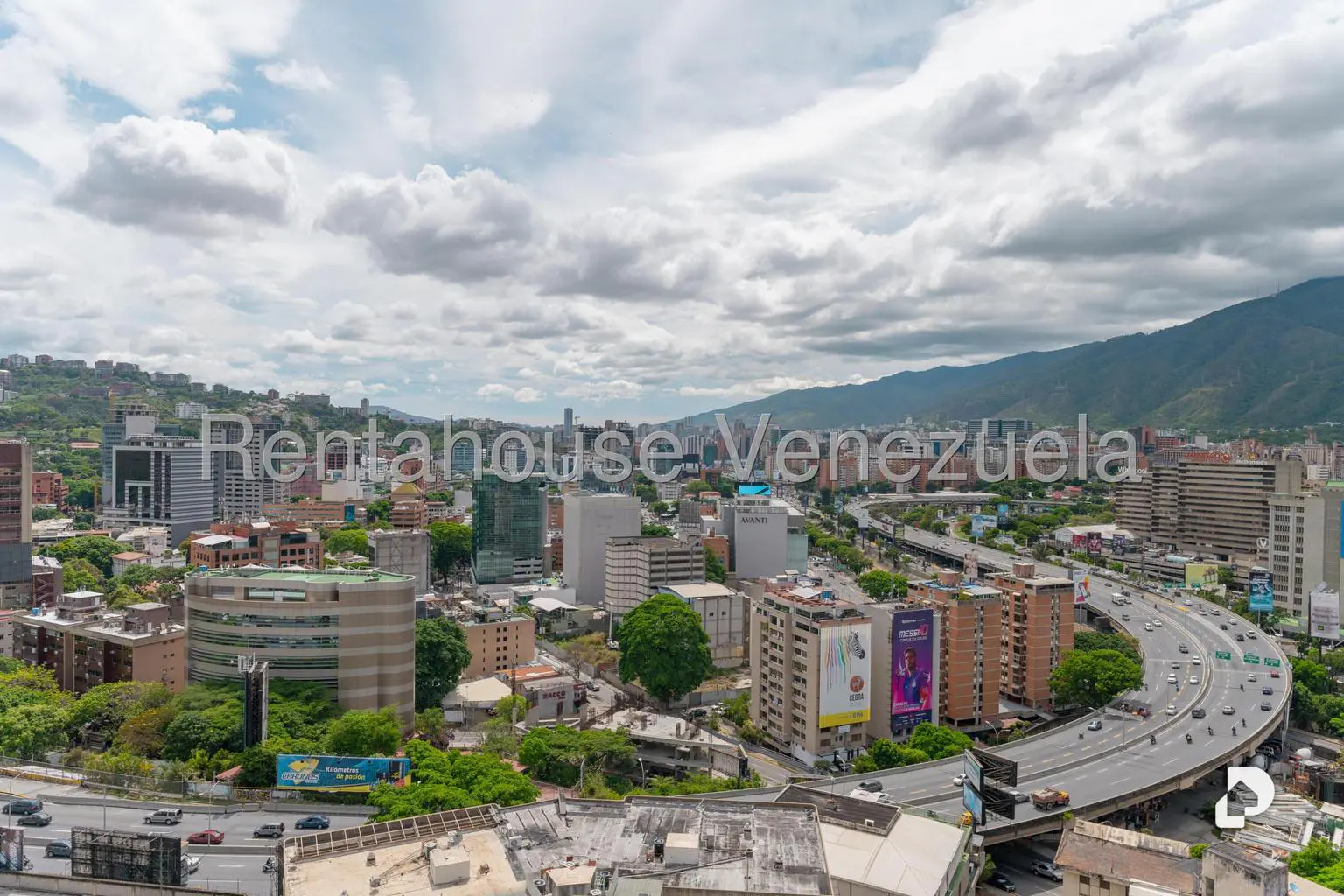 Apartamento en Lomas de Las Mercedes, Caracas – 12