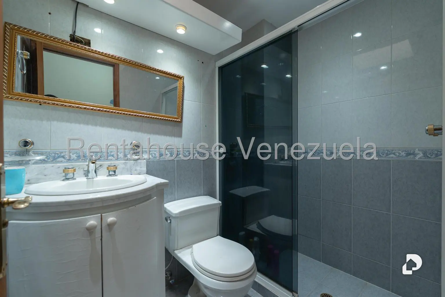 Apartamento en Lomas de Las Mercedes, Caracas – 24