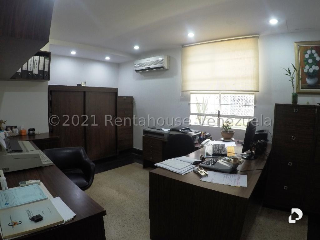 Casa en La Castellana, Caracas – 23