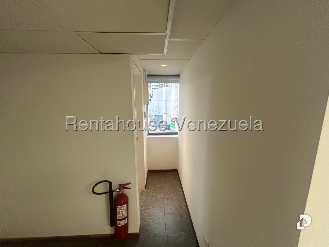 Local comercial en Las Mercedes, Caracas – 6