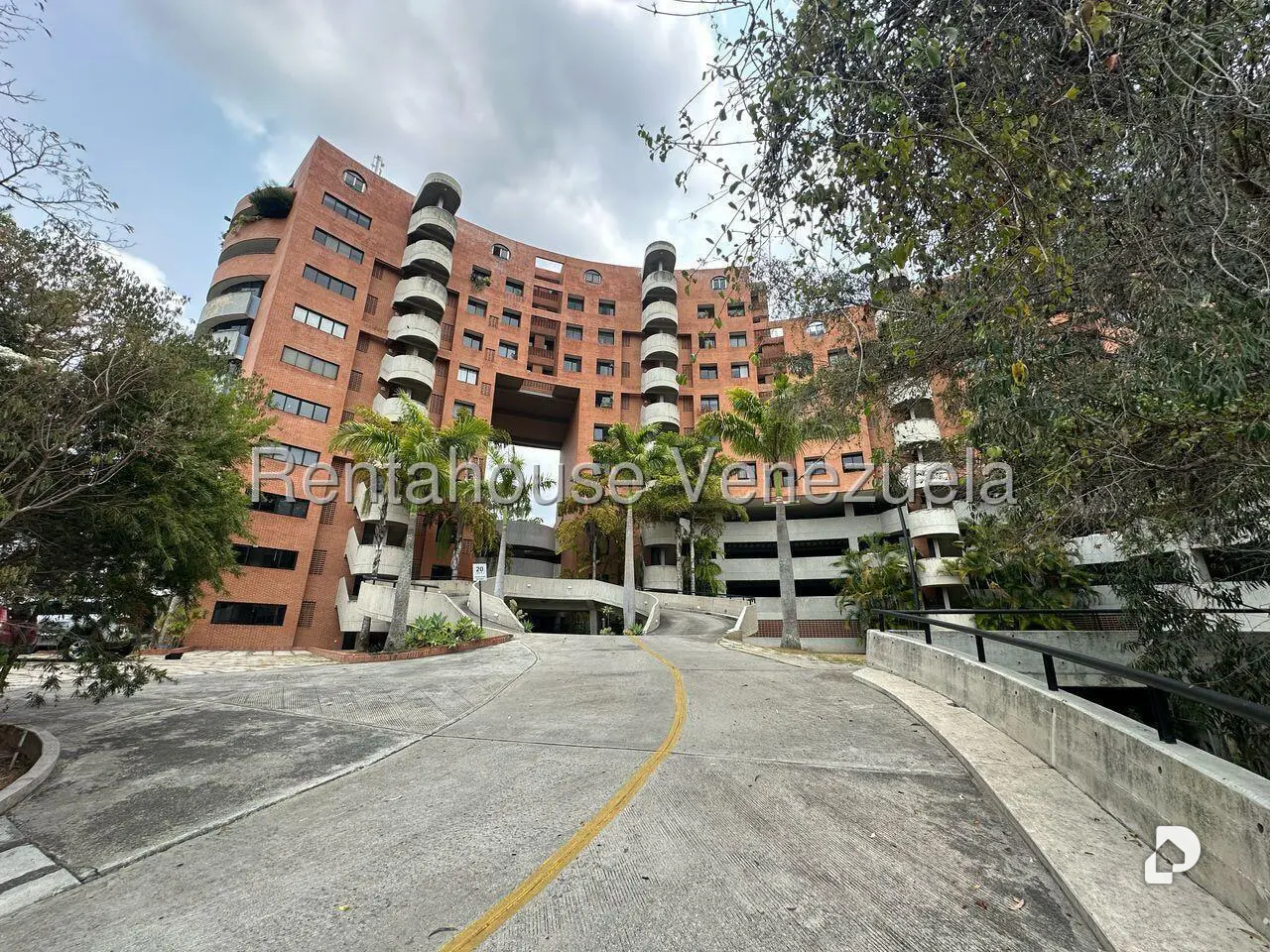 Apartamento en La Trinidad, Caracas – 1