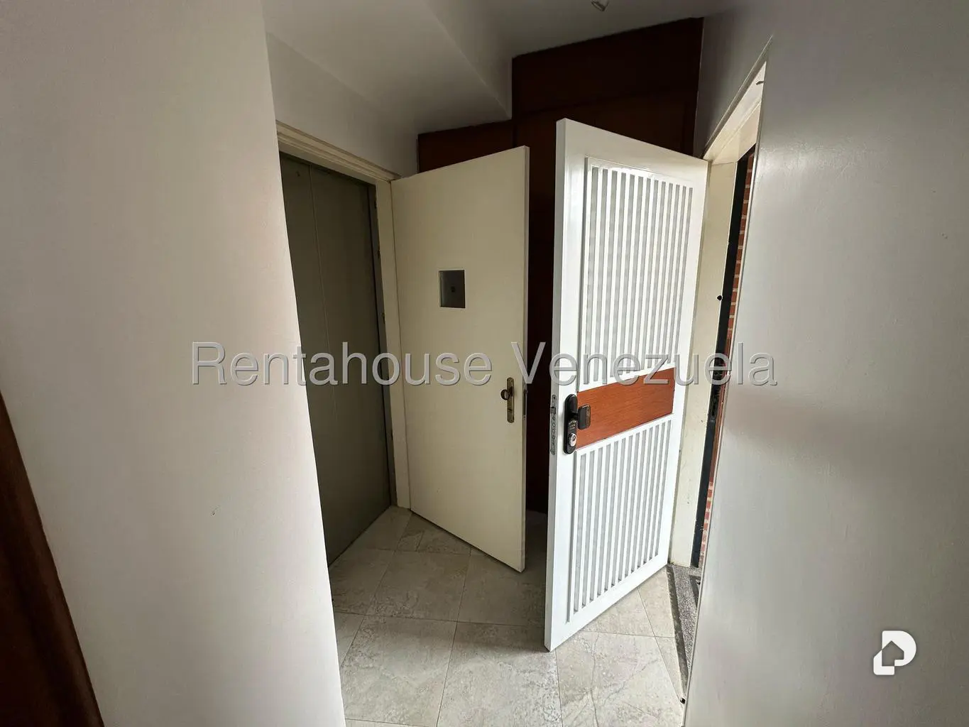 Apartamento en La Trinidad, Caracas – 7