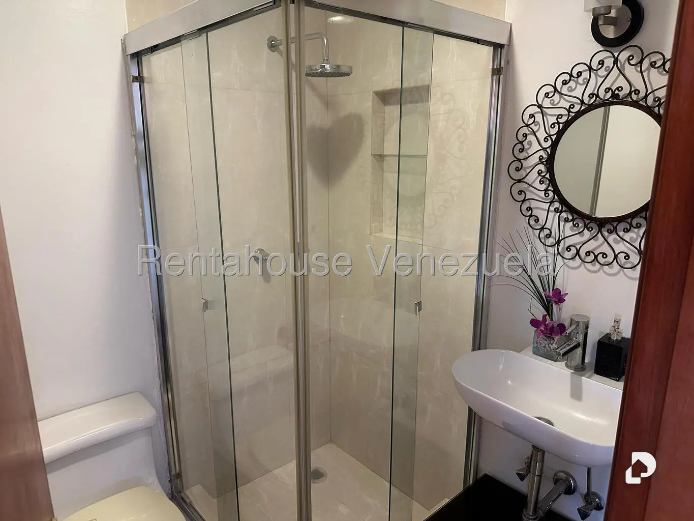 Apartamento en La Trinidad, Caracas – 24