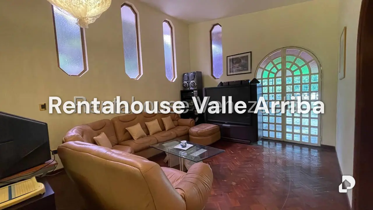 Casa en Prados del Este, Caracas – 24