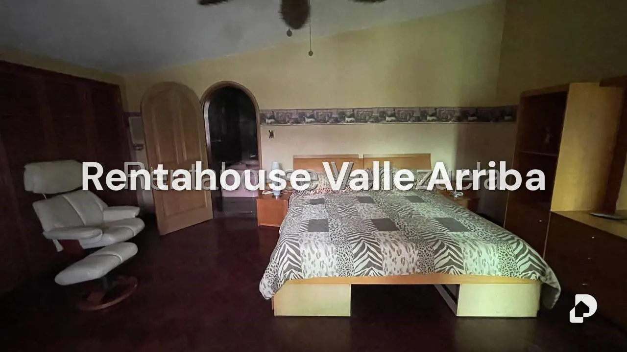 Casa en Prados del Este, Caracas – 15