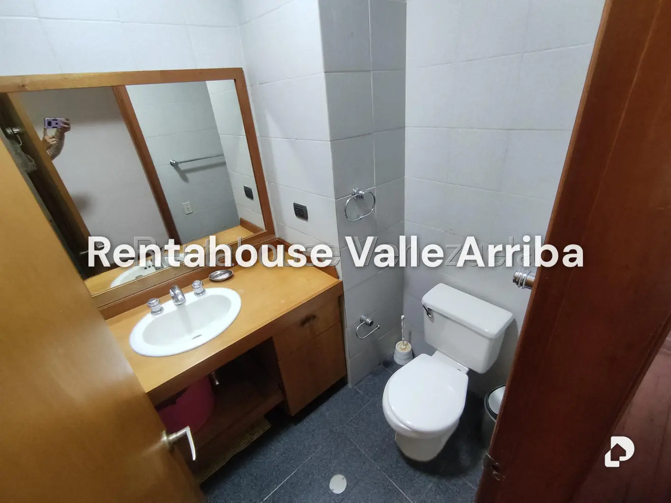 Apartamento en Colinas de La California, Caracas – 23
