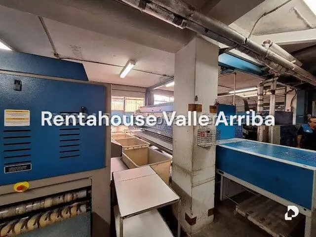 Local comercial en Boleíta Sur, Caracas – 11
