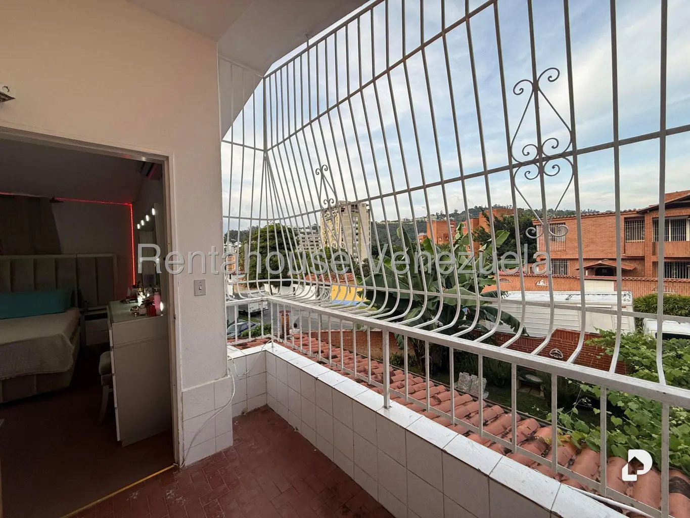 Casa en La Boyera, Caracas – 18
