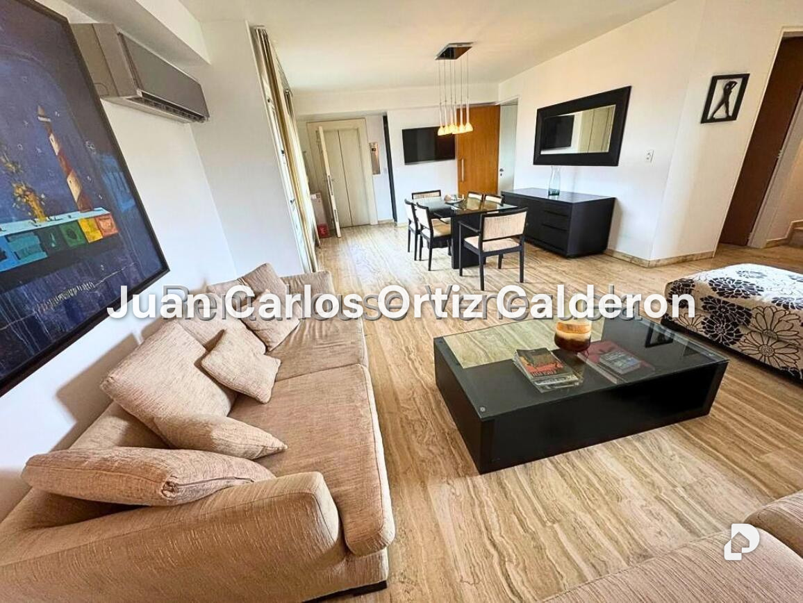 Apartamento en El Rosal, Caracas – 11