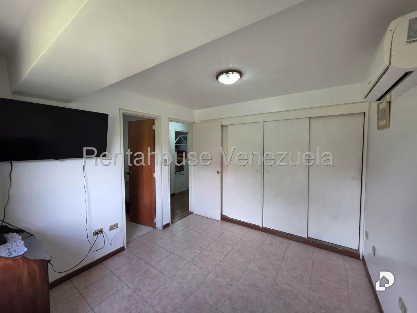 Apartamento en La Bonita, Caracas – 16