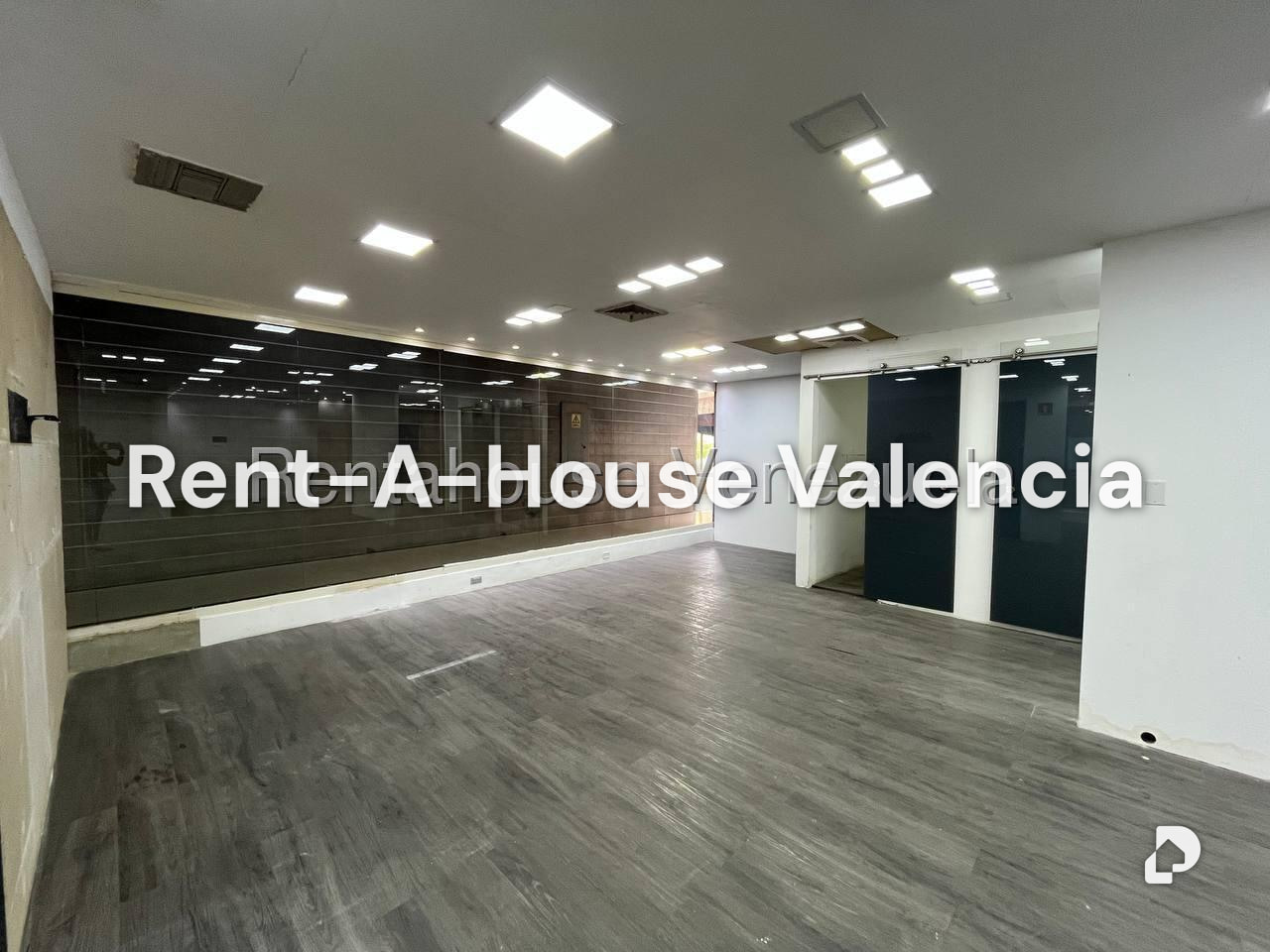 Local comercial en Prebo I, Valencia