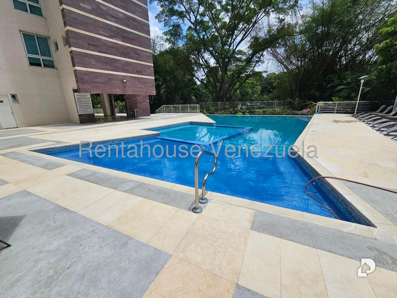 Apartamento en Campo Alegre, Caracas – 18