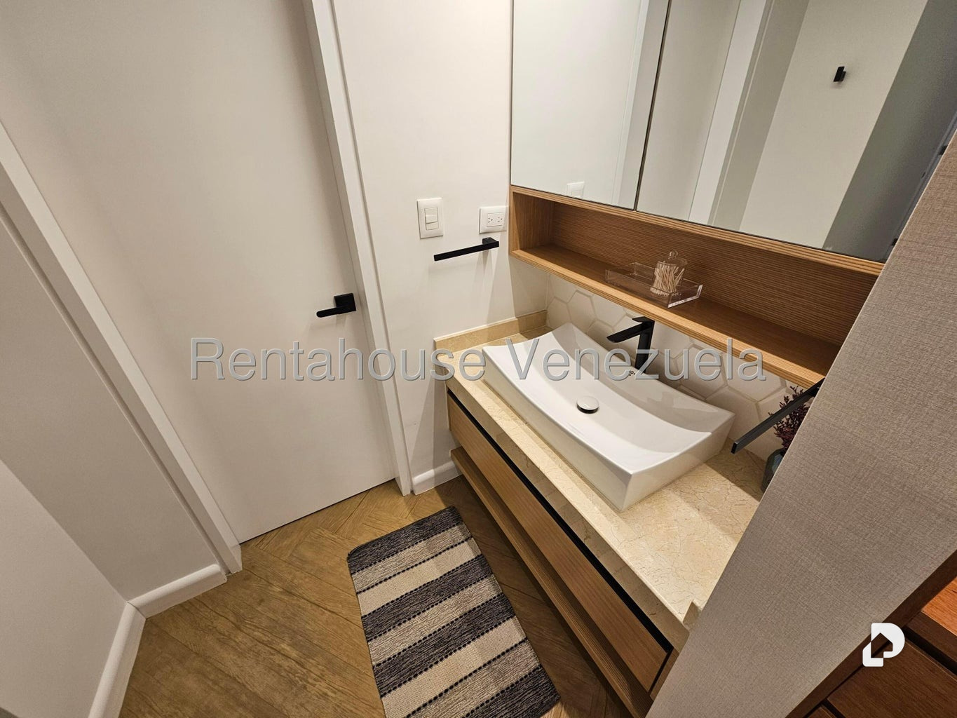 Apartamento en Campo Alegre, Caracas – 12