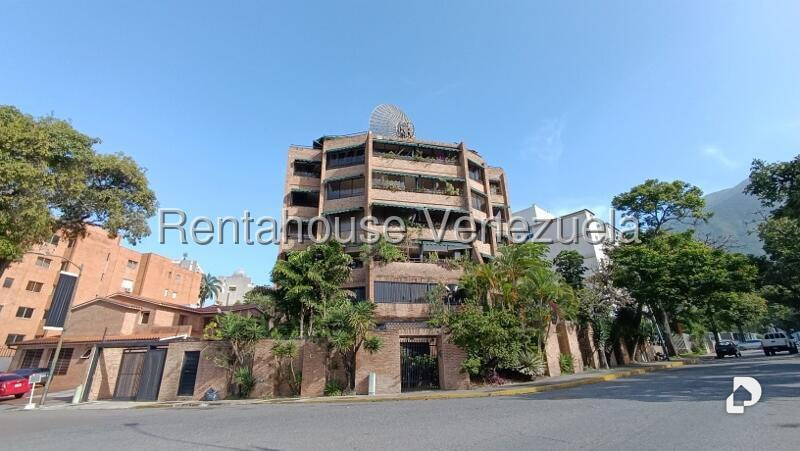 Apartamento en Altamira, Caracas – 1