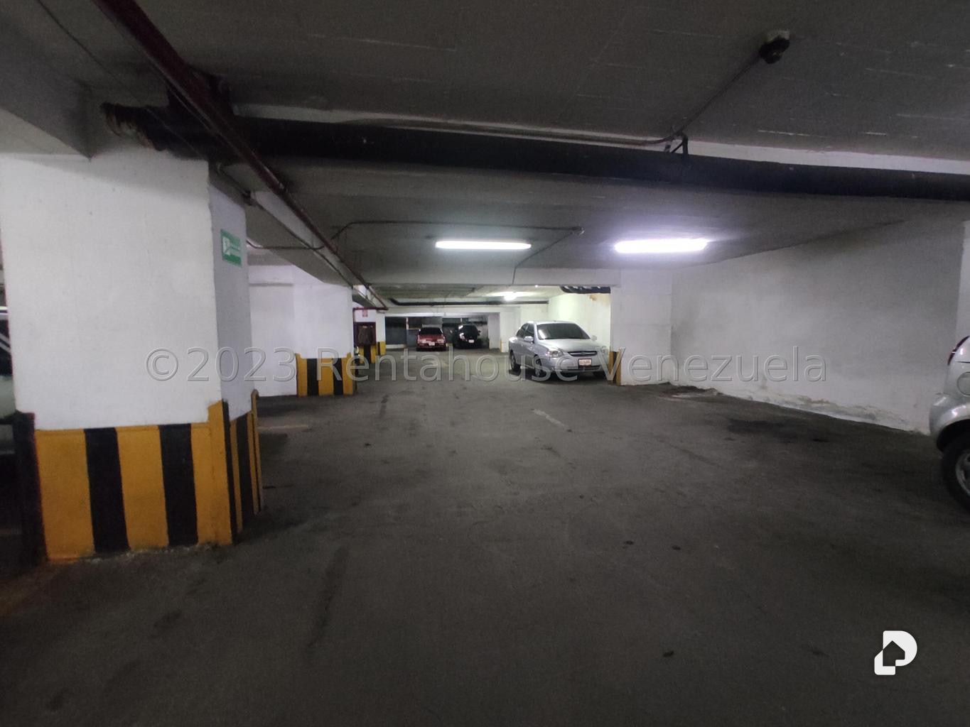 Local comercial en Quinta Crespo, Caracas – 10