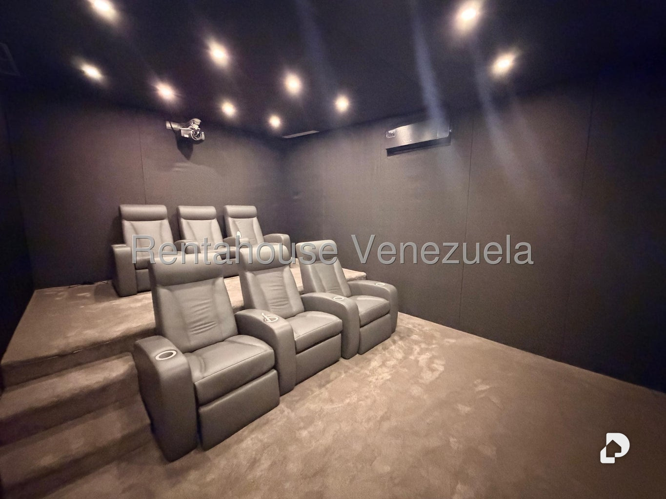 Casa en Cumbres de Curumo, Caracas