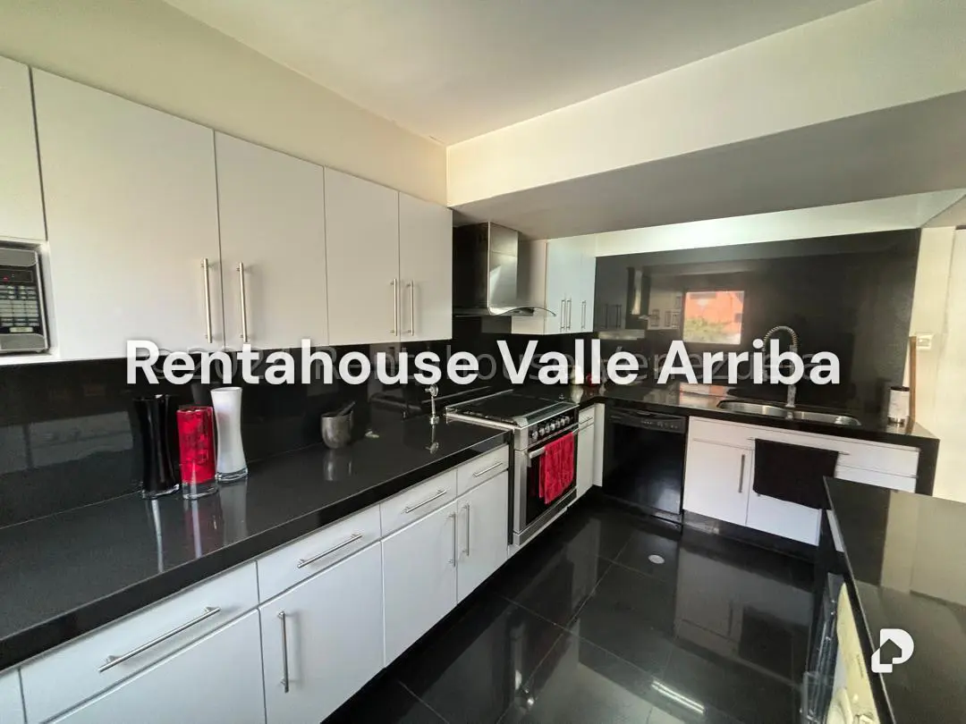 Apartamento en Las Mercedes, Caracas – 13
